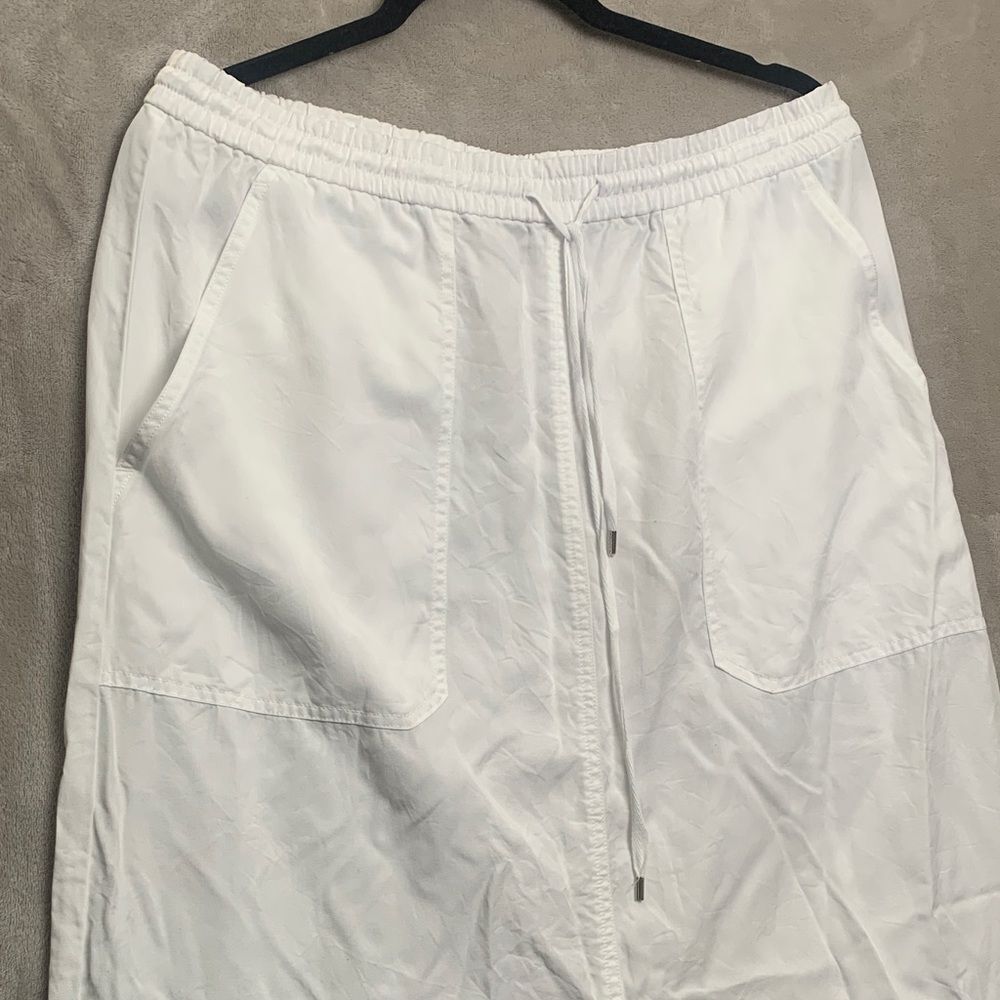 LAUREN RALPH LAUREN | MEDIUM LIGHTWEIGHT ELASTIC WAIST MAXI SKIRT | WHITE